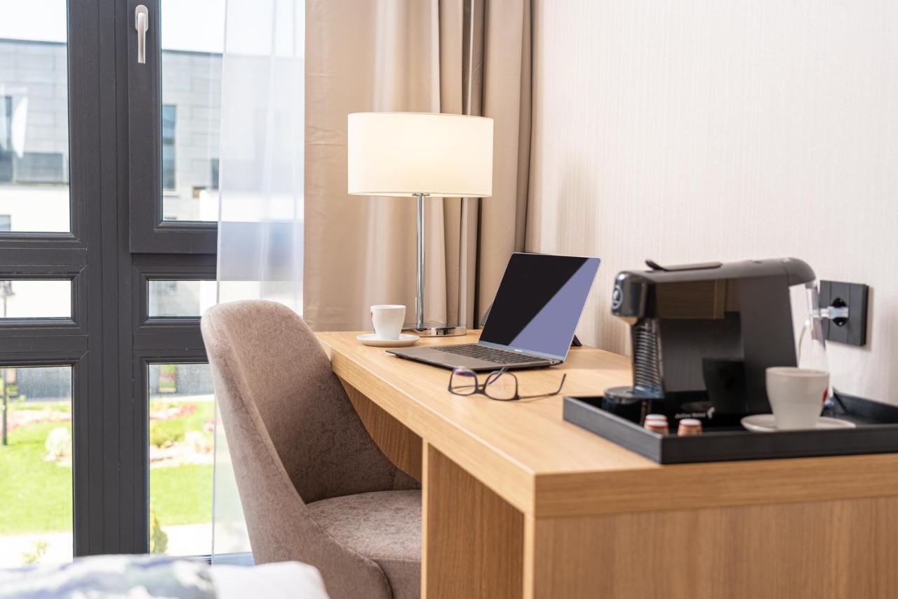 Alma Health & Spa Retreat Brăila エクステリア 写真