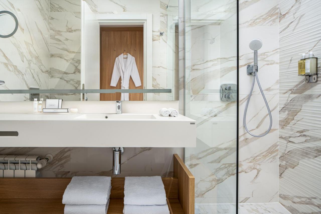Alma Health & Spa Retreat Brăila エクステリア 写真